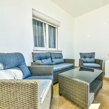4 By Interhome *
