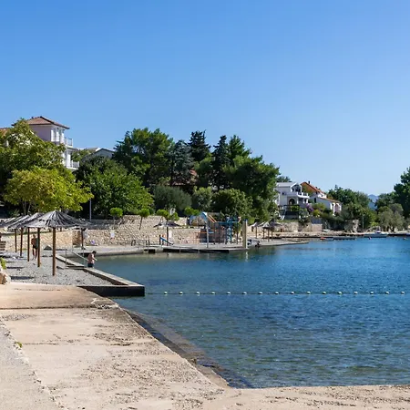 4 By Interhome ماسلينتسا