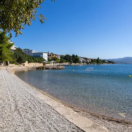 Διαμέρισμα 4 By Interhome Maslenica