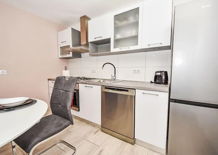 Apartman 4 By Interhome Maslenica